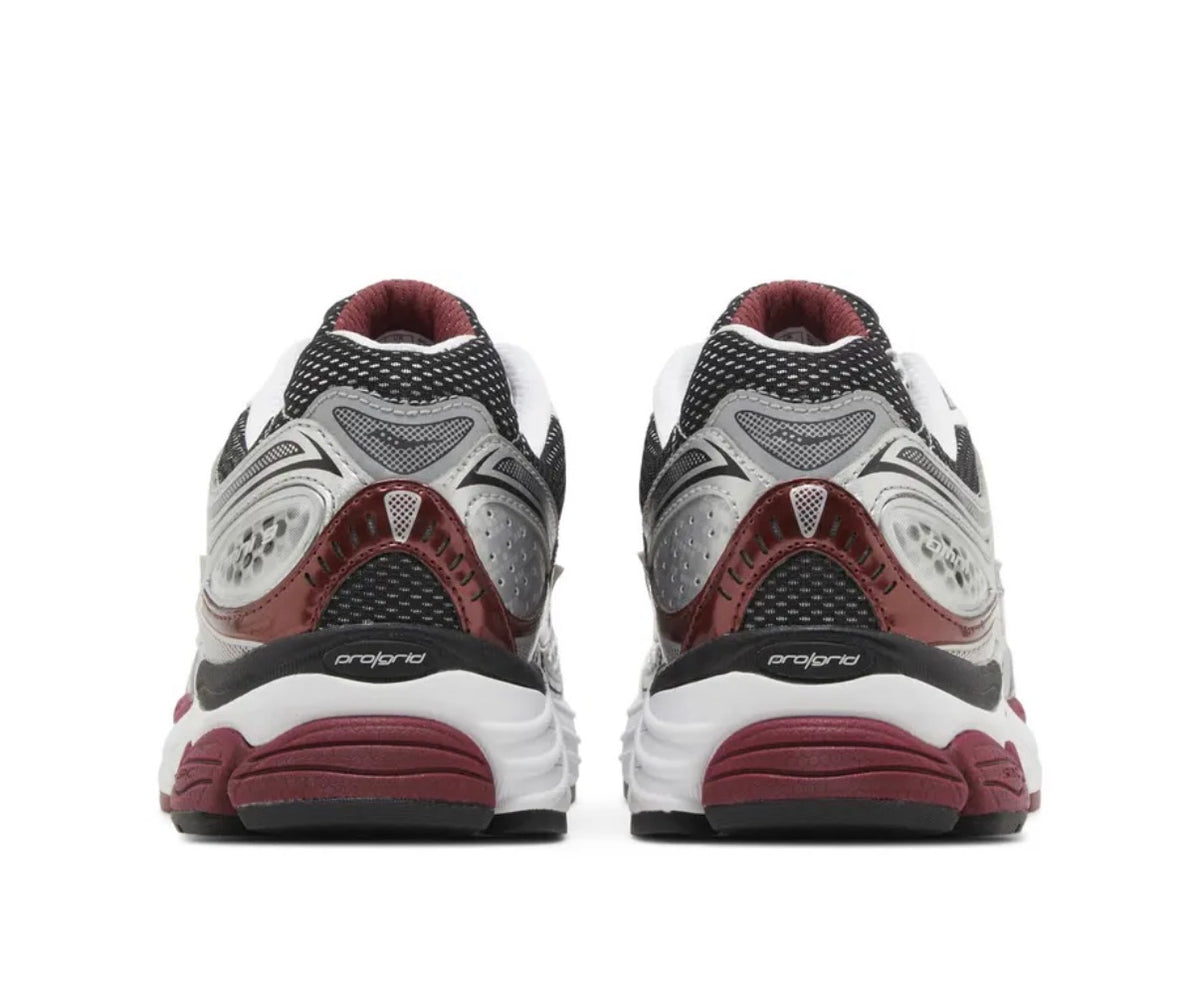 Saucony Omni 9 - Red Silver