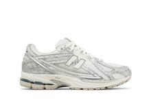 NB 1906R Silver Metallic Cream