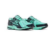 NB 1906R Mint Green Black