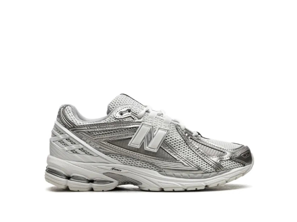 NB 1906R Silver