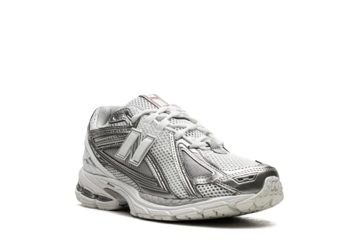 NB 1906R Silver