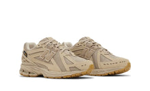 NB 1906R Cordura Desert