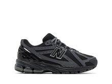 NB 1906R Black Phantom