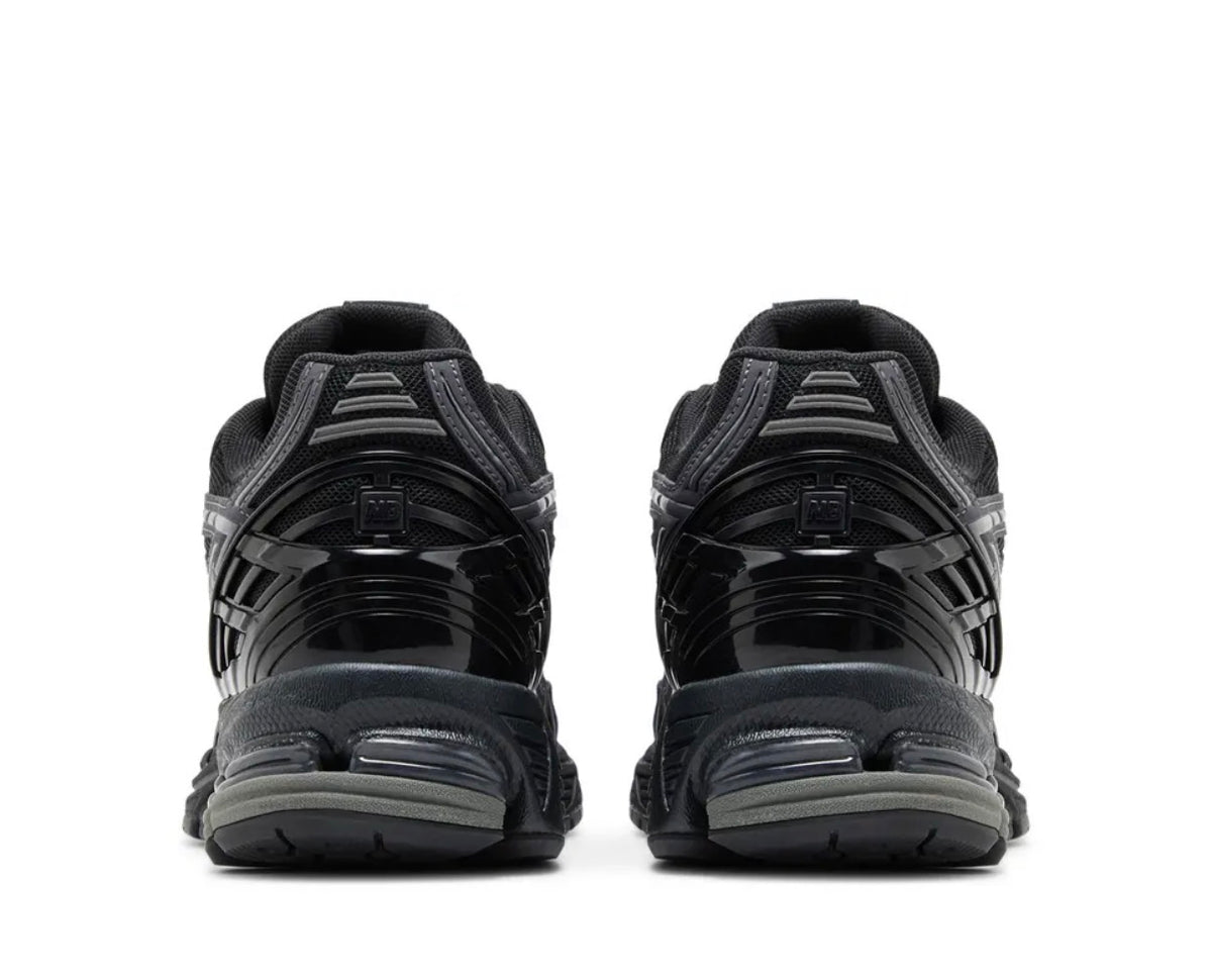NB 1906R Black Phantom